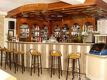 Sirocco Hotel 9